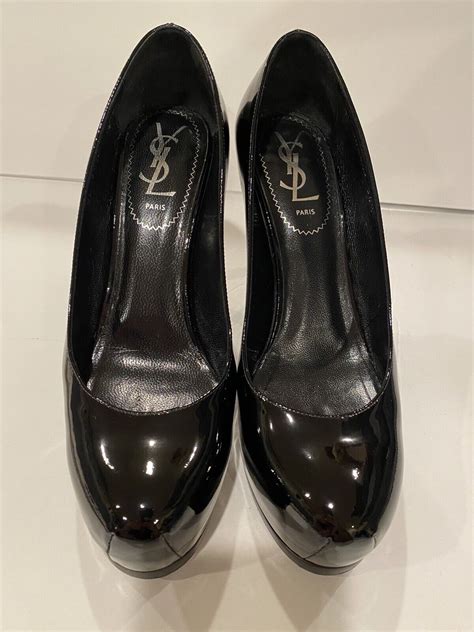 Yves Saint Laurent Tribtoo Patent Leather Pumps 